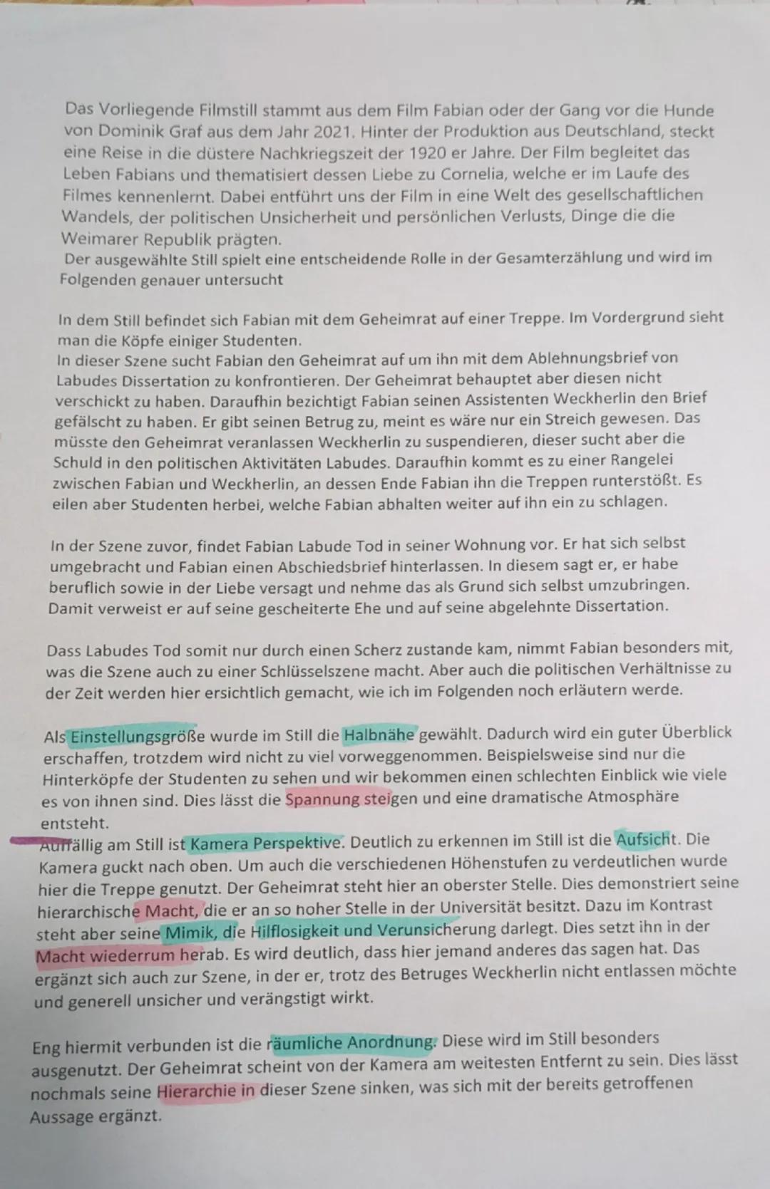 Das Vorliegende Filmstill stammt aus dem Film Fabian oder der Gang vor die Hunde
von Dominik Graf aus dem Jahr 2021. Hinter der Produktion a