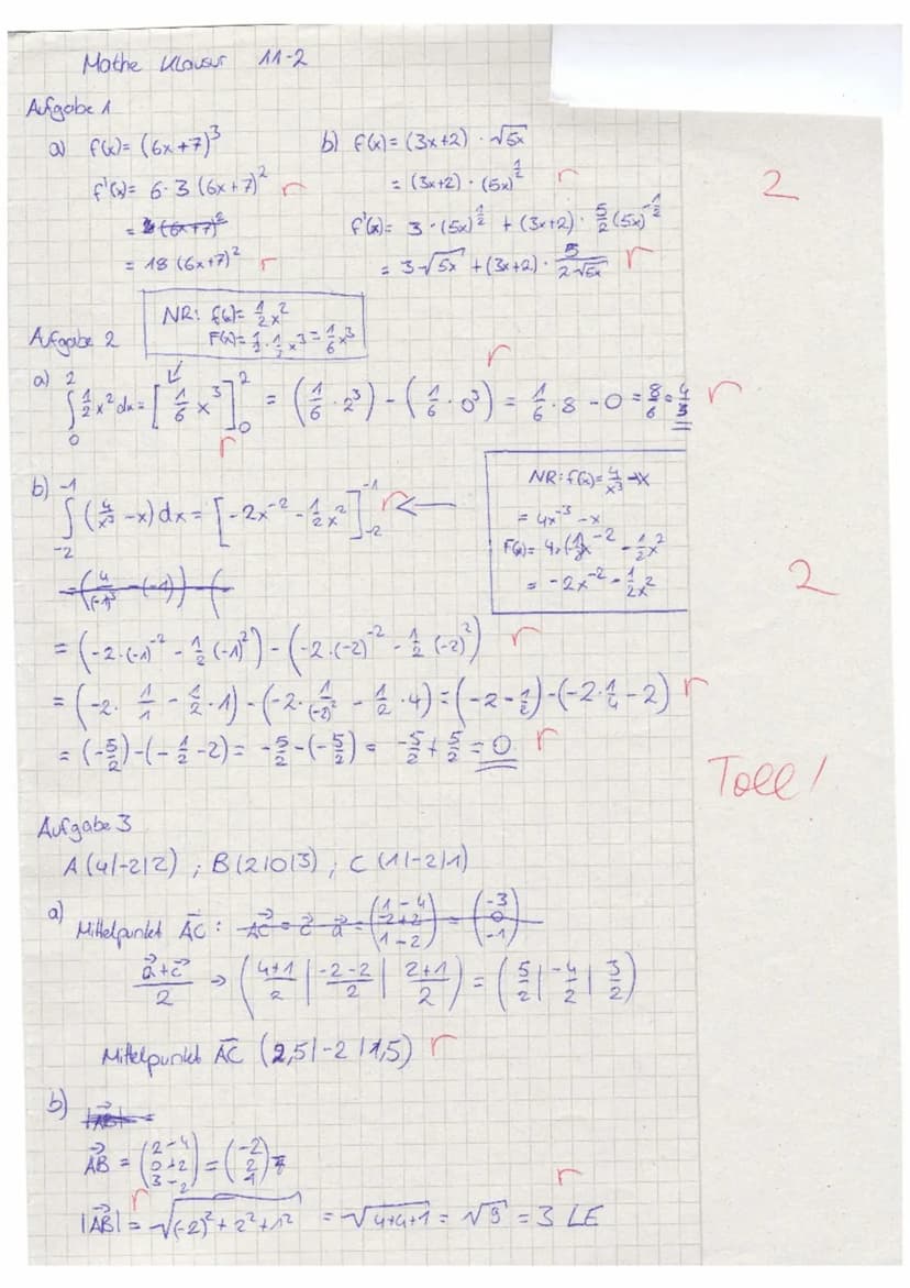 TEIL A: Ohne Hilfsmittel
Aufgabe 1:
Bilde die erste Ableitung der Funktion f.
a) f(x) = (6x + 7)³
b) f(x) = (3x + 2). √5x
Aufgabe 2:
Berechn