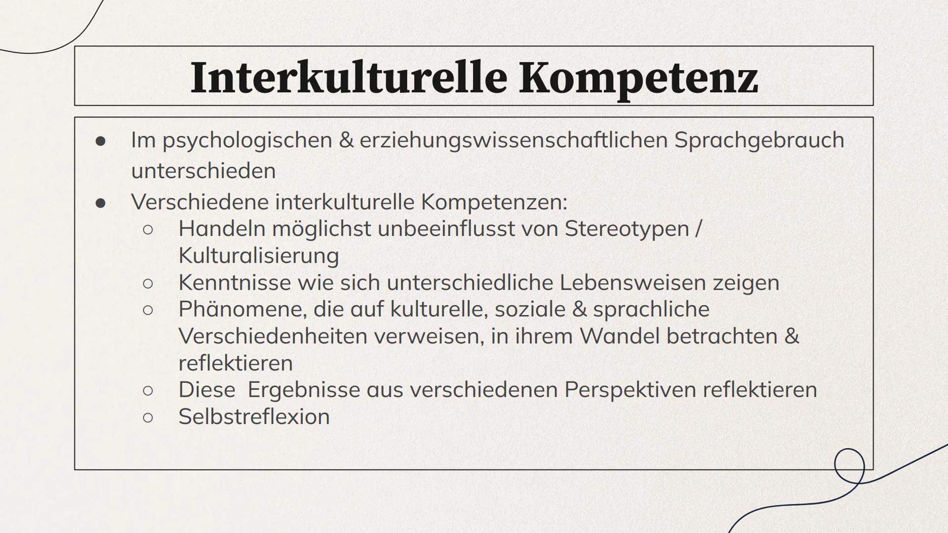 INTERKULTURELLE
PÄDAGOGIK
Allgemeines zum Thema & die Theorie nach
W. Nieke 1. Definition
2. Entstehung der interkulturellen Pädagogik
3. En