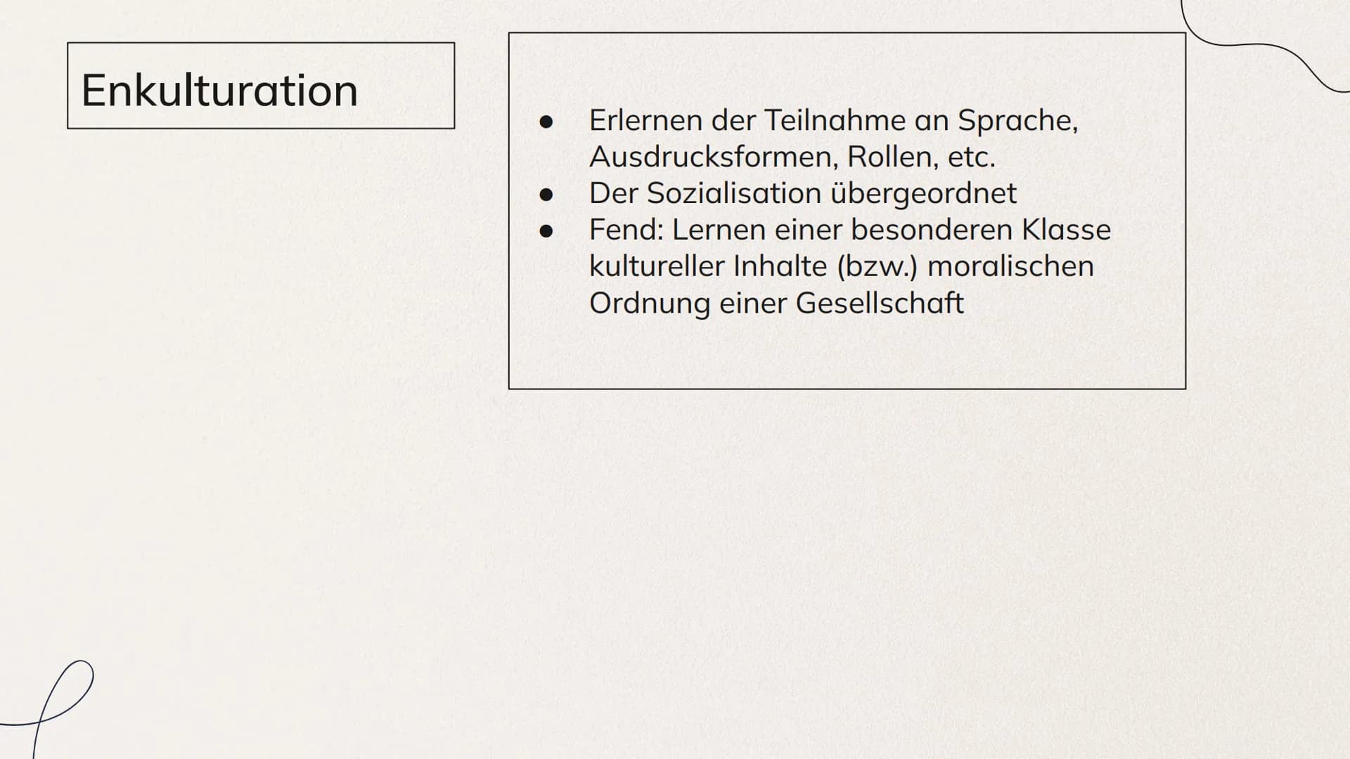 INTERKULTURELLE
PÄDAGOGIK
Allgemeines zum Thema & die Theorie nach
W. Nieke 1. Definition
2. Entstehung der interkulturellen Pädagogik
3. En