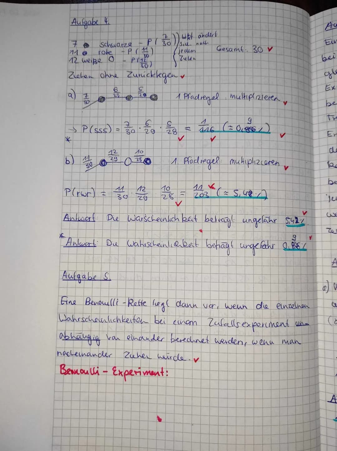 1. Ein Versicherungsvertreter
muss sechs Kunden nacheinander besuchen.
Wie viele Möglichkeiten gibt es?
2. Aus einer Urne mit 13 Kugeln werd