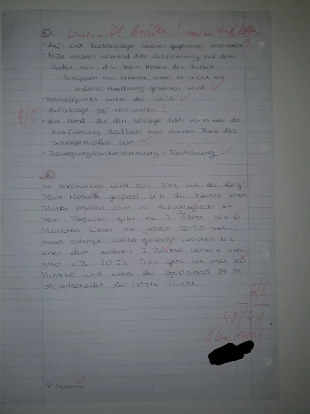 Test Badminton Klasse 12
1. Beschreibe mindestens 5 Aspekte aus der Geschichte des Badmintons
2. Nenne 4 biomechanische Prinzipien im Badmin