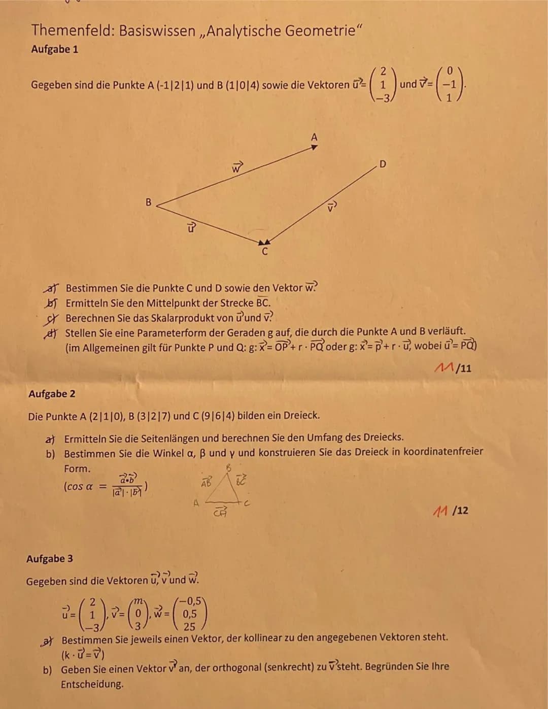 Themenfeld: Basiswissen ,,Analytische Geometrie"
Aufgabe 1
Gegeben sind die Punkte A (-1|2|1) und B (1|0|4) sowie die Vektoren u 1
B
a Besti