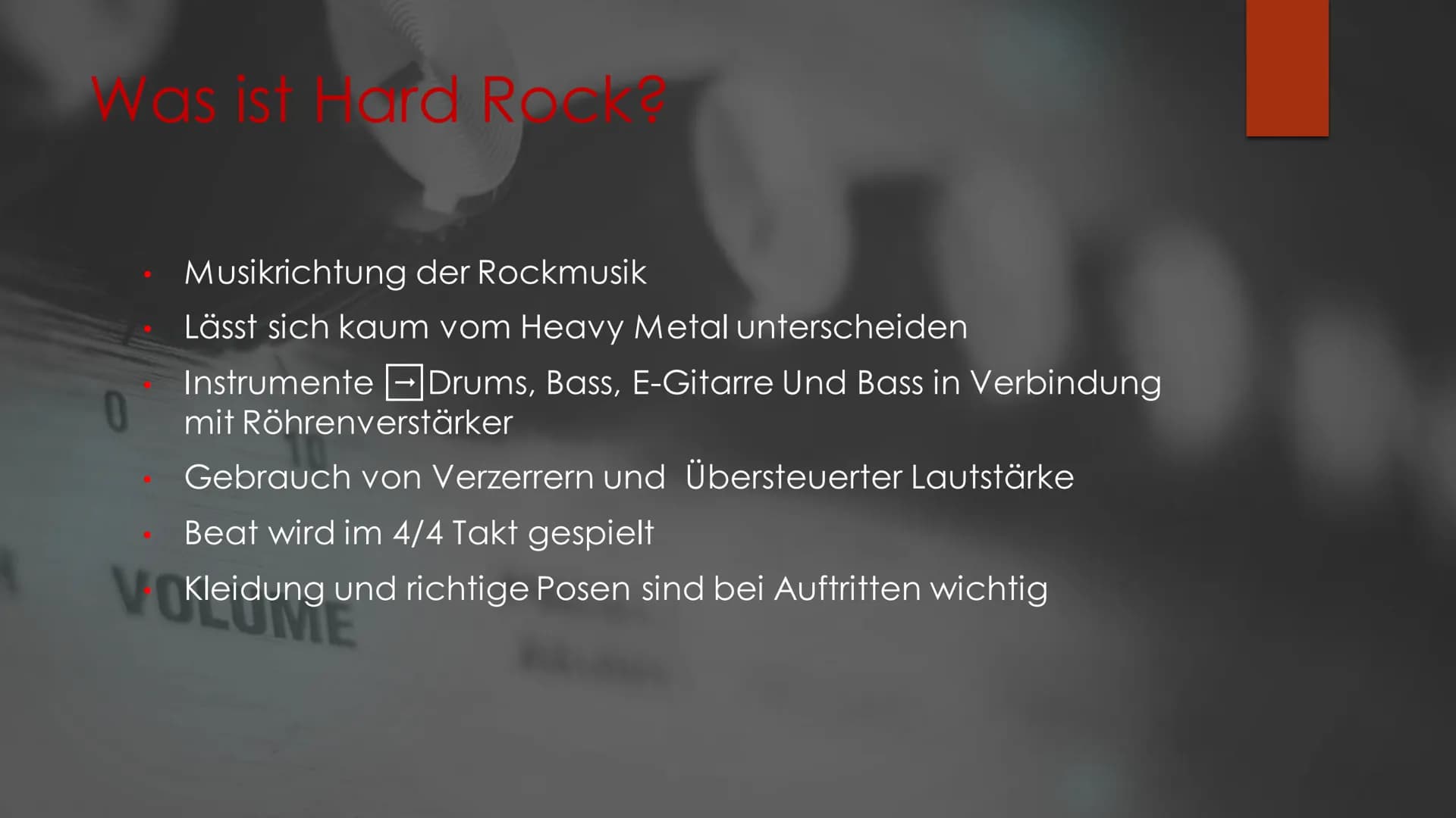 &
Hard Rock
MUSIKUNTERRICHT
IM NOVEMBER 2020 Inhaltvereichnis
Allgemeines
Was ist Hard Rock?
Entstehung
Musikalische Stilmittel
Vertreter
Kl