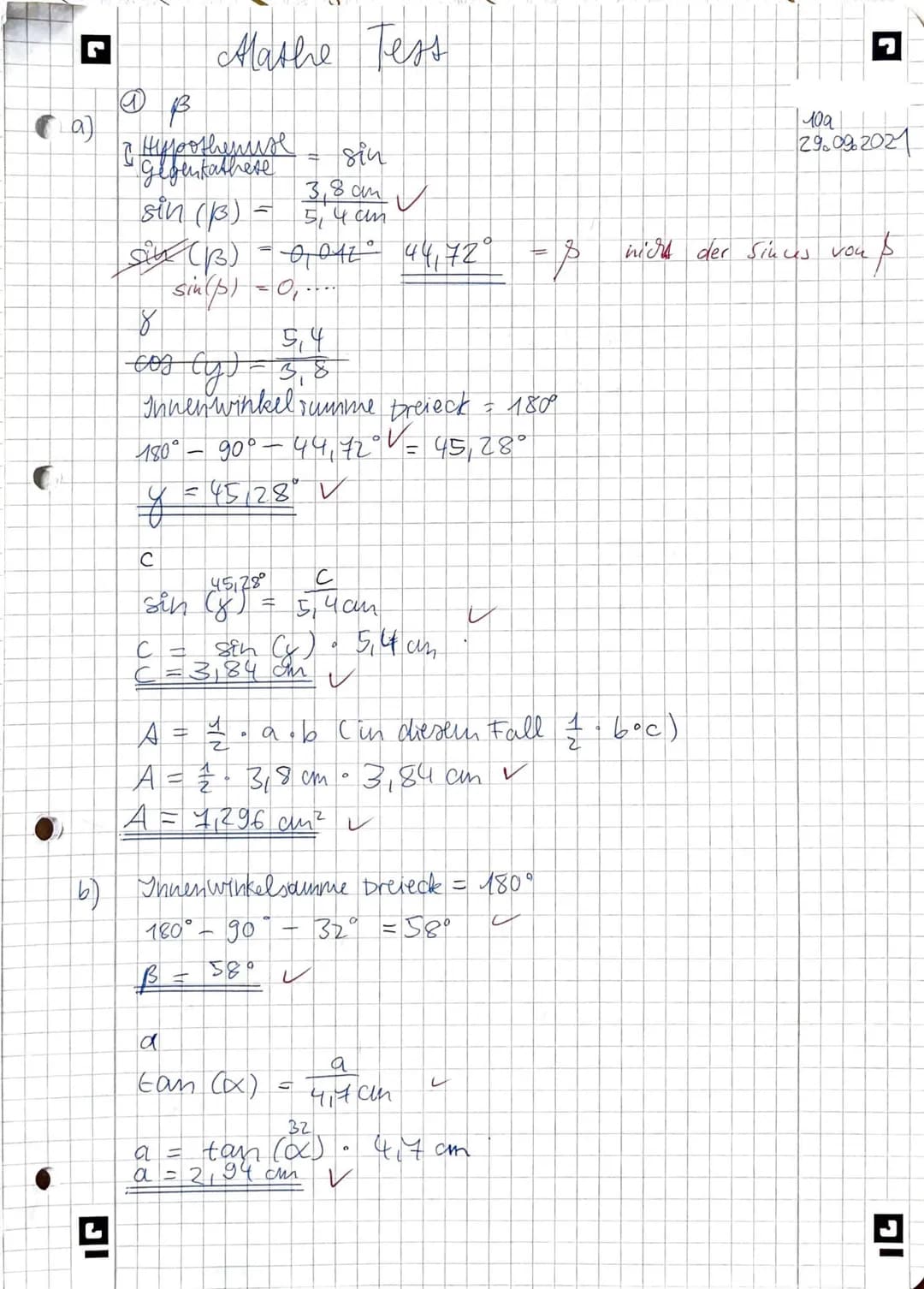 Leistungskontrolle Mathematik
1.
2.
3.
4.
Punkte: 231/29 Zensur: 2
Berechne in den angegebenen Dreiecken die Größe der fehlenden Seiten
und 