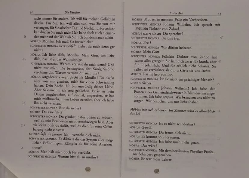 Klausur Nr. 3 - Die Physiker
DEF G5
Name:
Analyse und Interpretation eines literarischen Textes
2.
1. Analysieren Sie den Dialog zwischen Mö