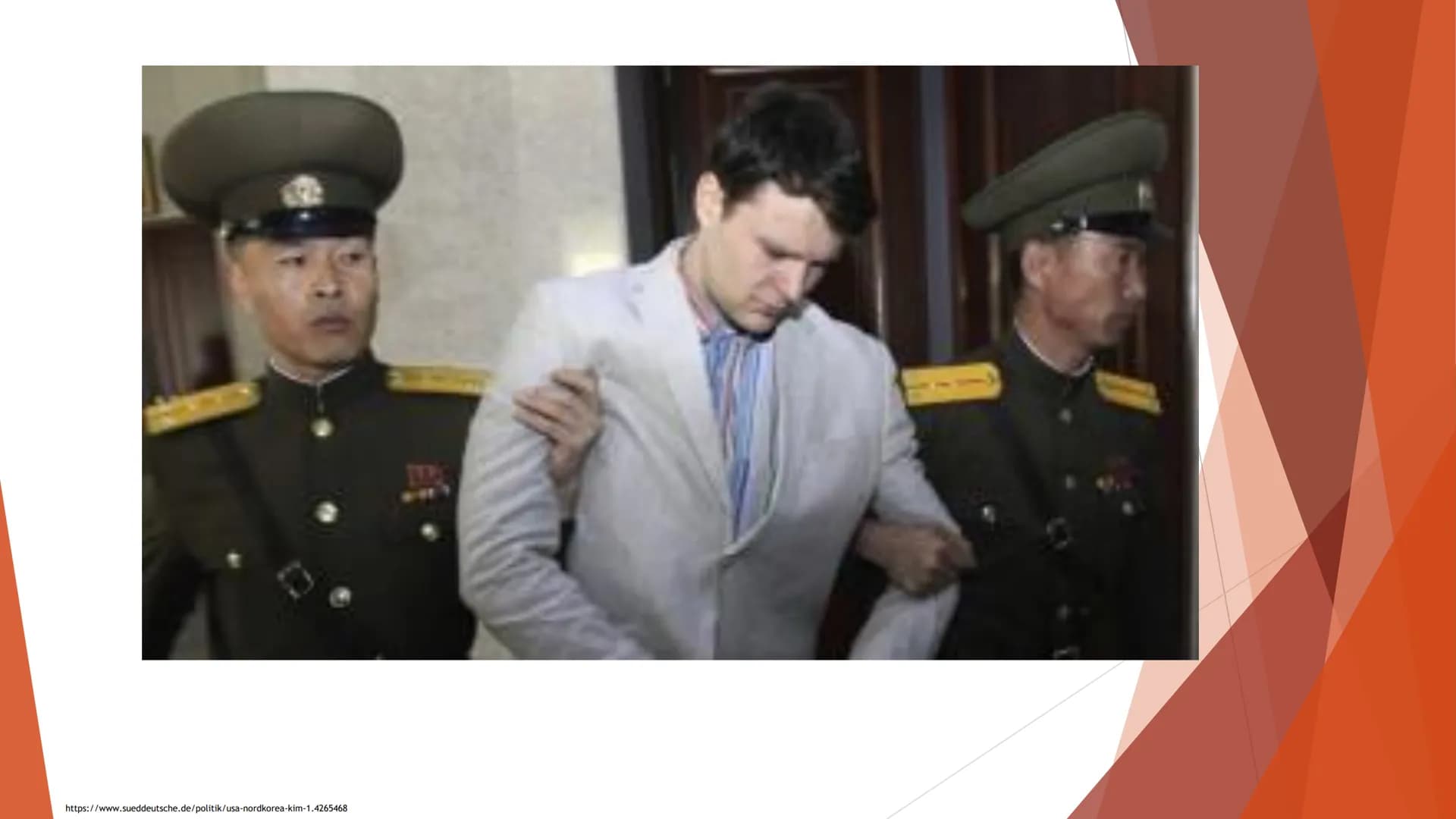 https://www.youtube.com/watch?v=D_r5RulyEX8 Politik
Menschenrechte
Kim Il-sung
https://en.wikipedia.org/wiki/Kim Il-sung https://de.wikipedi