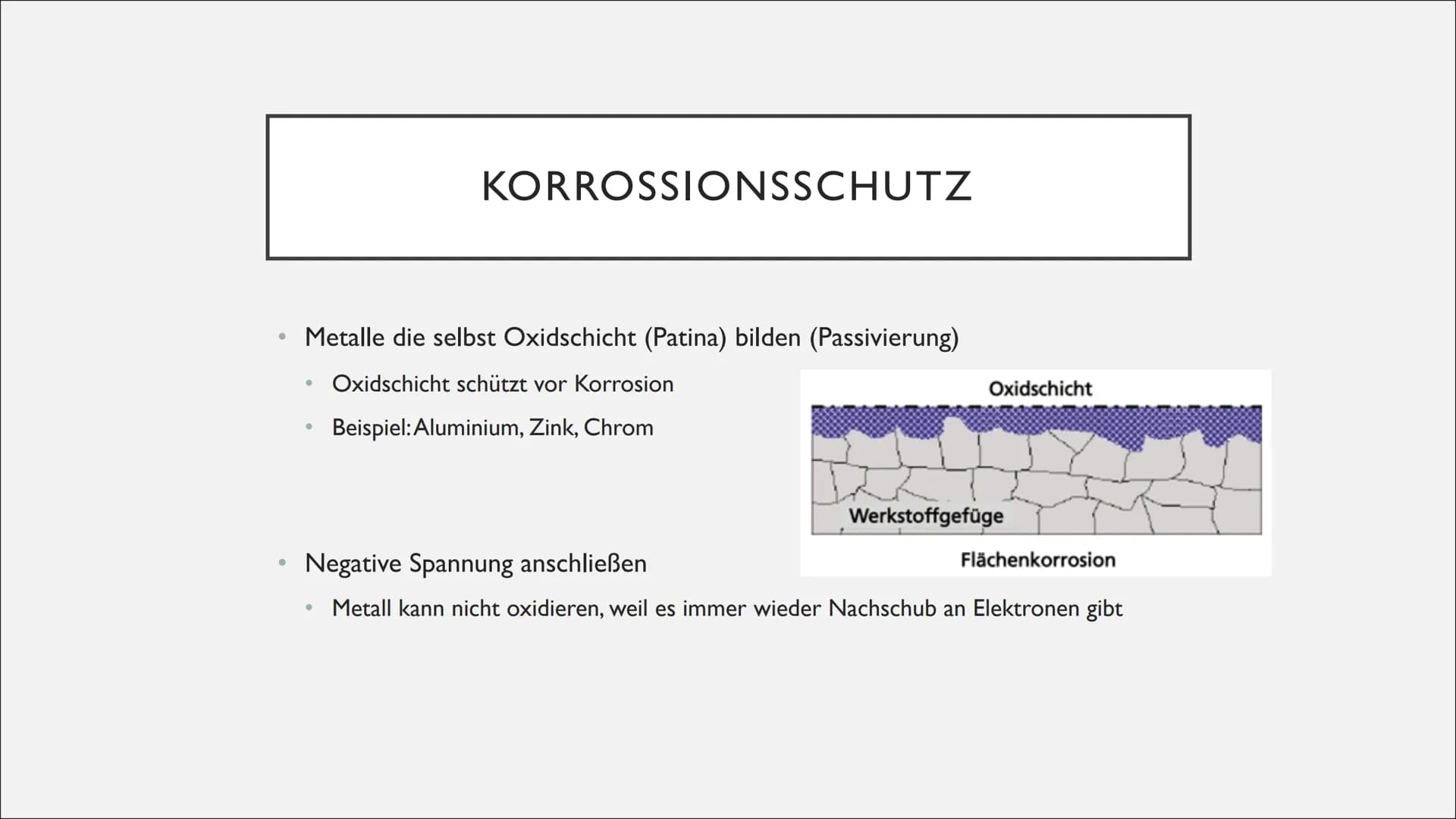 KORROSION UND
KORROSIONSSCHUTZ ●
●
ROST
Allgemein: stoffliche Veränderung oder Zersetzung von Metall
Reaktion von Wasser und Sauerstoff
Salz