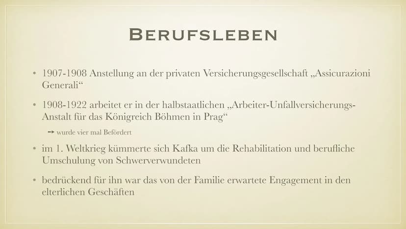 FRANZ KAFKA
BIOGRAFIE
FRIEDERIKE & SARA •
• Herkunft
●
Generelles
• Leben
●
●
●
●
Kindheit, Jugend, Ausbildung
Berufsleben
Krankheit und Tod