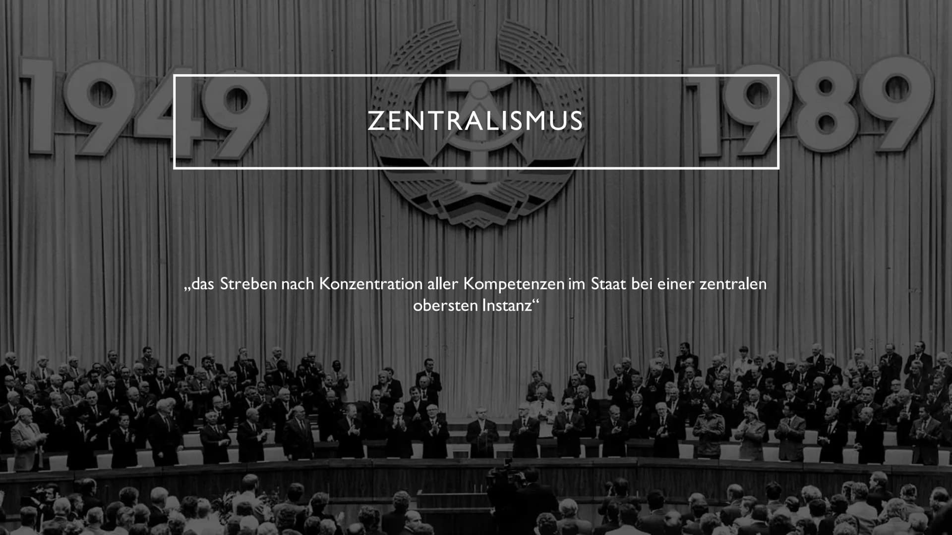 BREY ●
●
●
●
096
GLIEDERUNG
Geschichte
Begriffe
Politik und Weltbild
Entwicklung der Literatur
Kunst und Kultur
Weitere Aspekte
Quiz ●
●
●
G