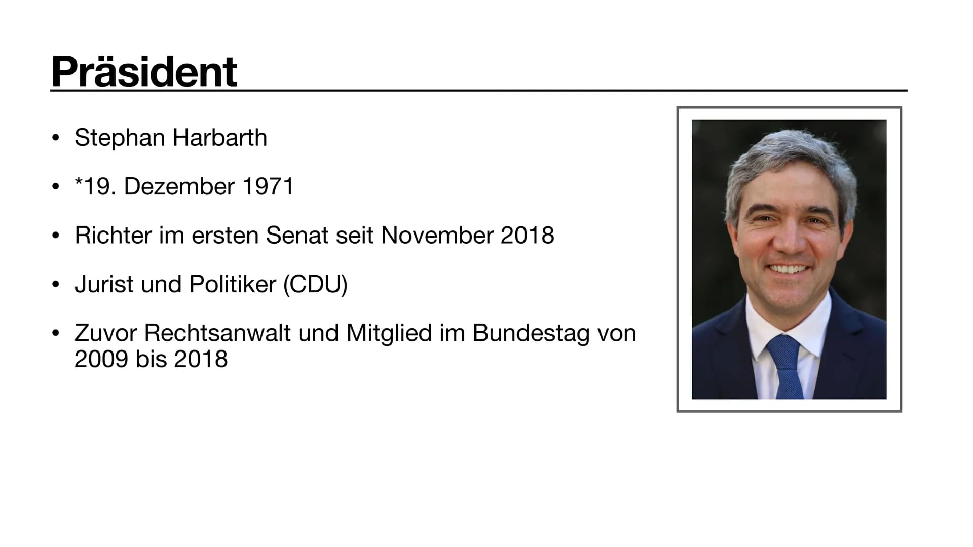 Bundesverfassungsgericht
Und gemeinsamer Ausschuss
BUNDESVERFASSUNGSGERICHT
Marie, Lina, Ola, Maria Bundesverfassungsgericht
(BVerfG) Bundes