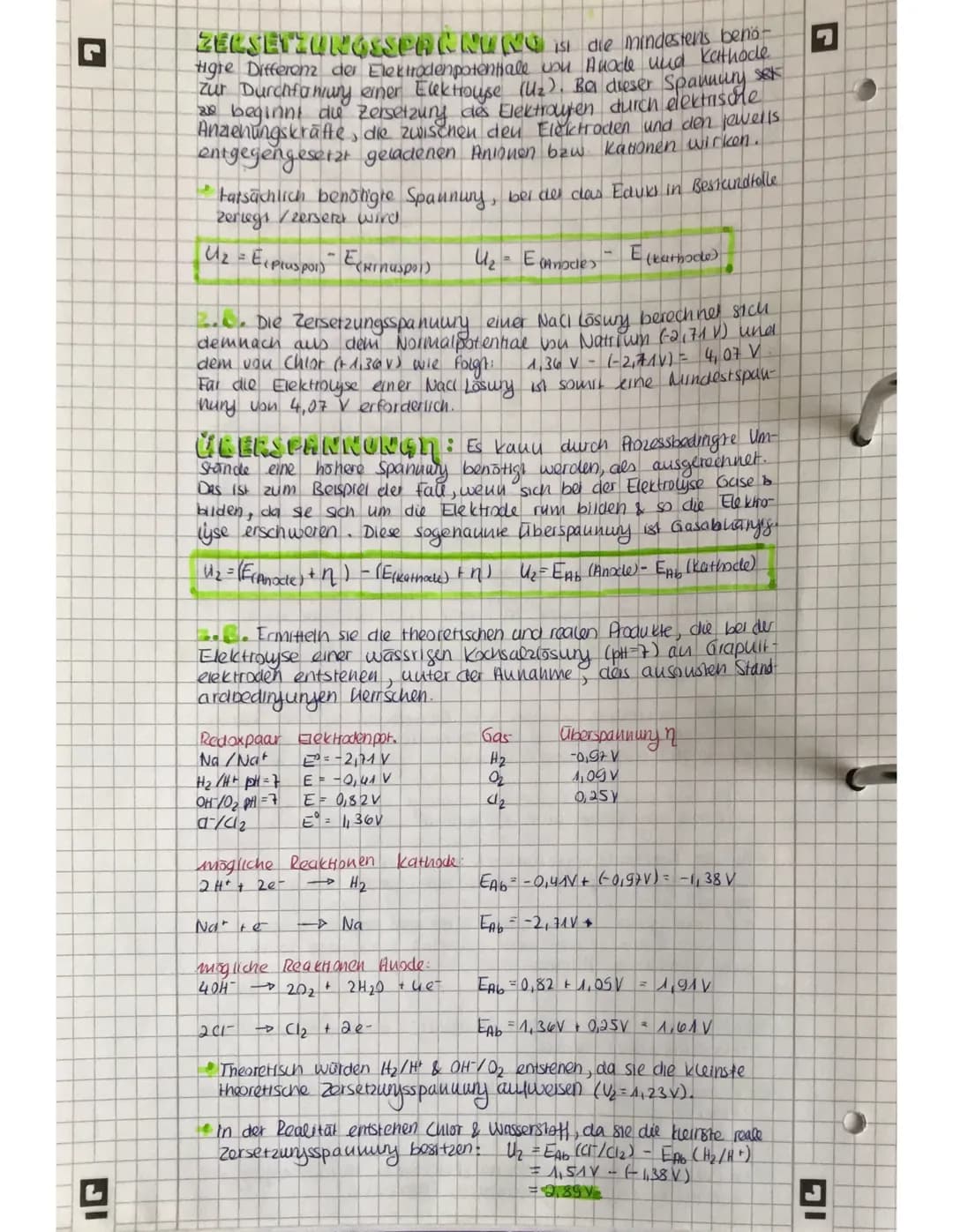 ELEKTROCHEMIE
REDOX REAKTIONEN
Der Begriff der Oxiclation wurde ursprünglich von Antoine lau-
rent de Lavoisier geprägt, der damit die verei