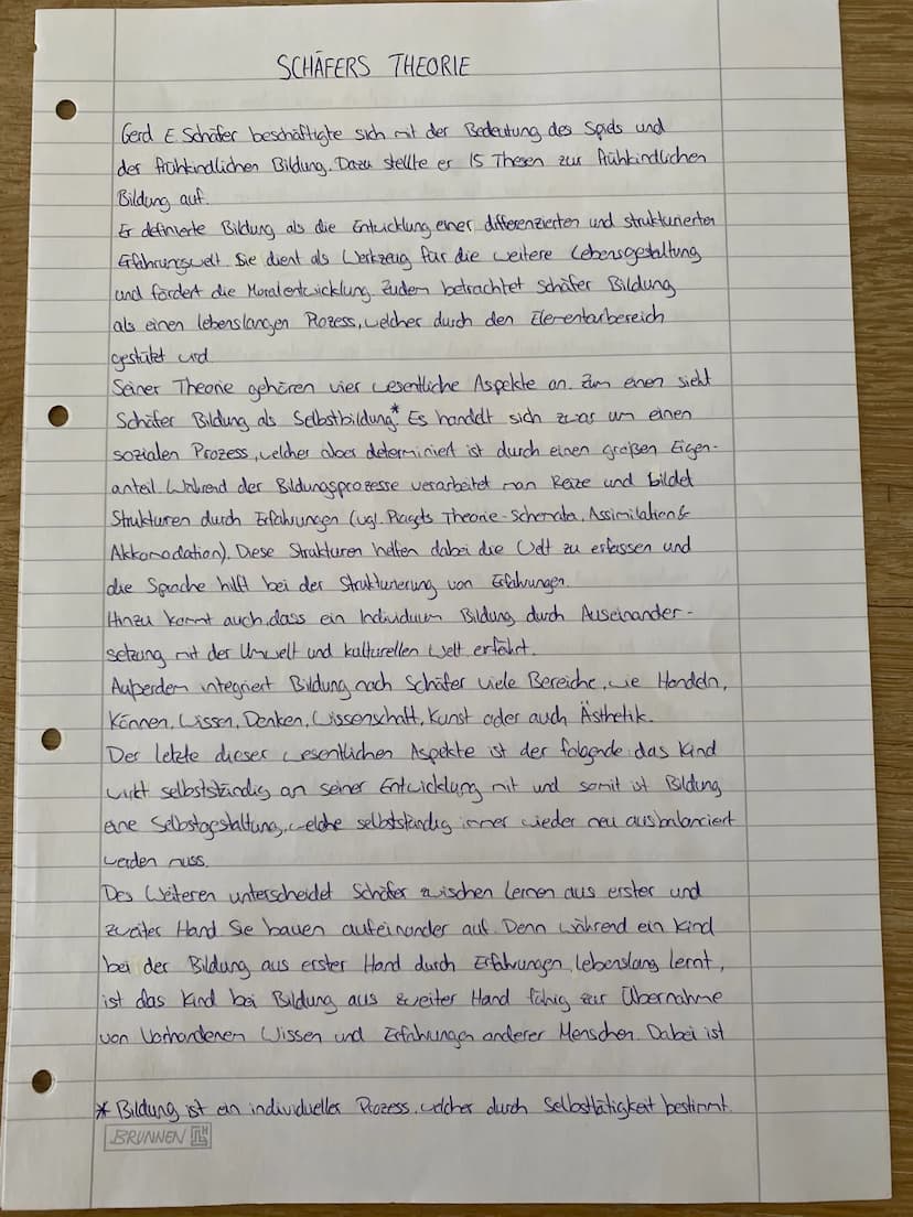 Piagels Theorie
Jean Piaget ist ein sehr einflussreicher Pädagoge,
welcher 1937 seine Theorie über die kognitive Entwicklung
von Kinder erst