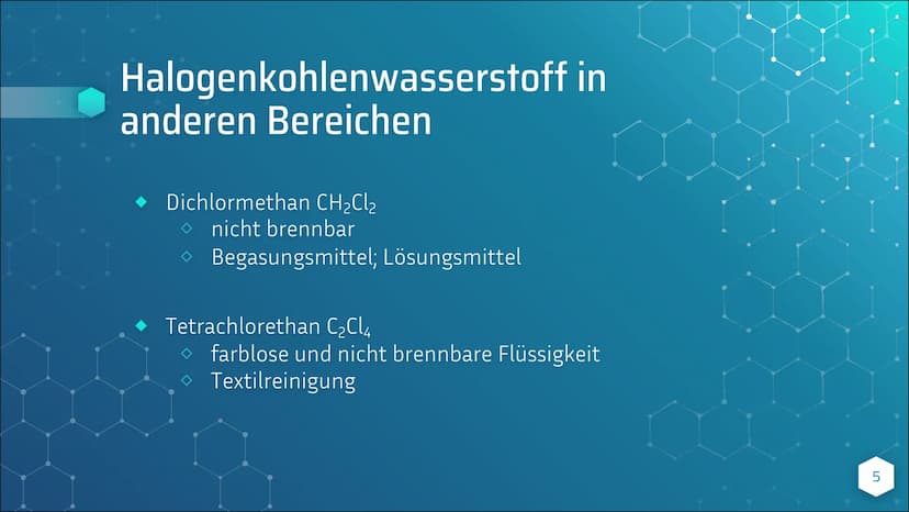Halogenkohlenwasser-
stoffe
von Emily- Michelle Kelsch Gliederung
Was ist Halogenkohlenwasserstoff?
Eigenschaften
HKW in anderen Bereichen
G