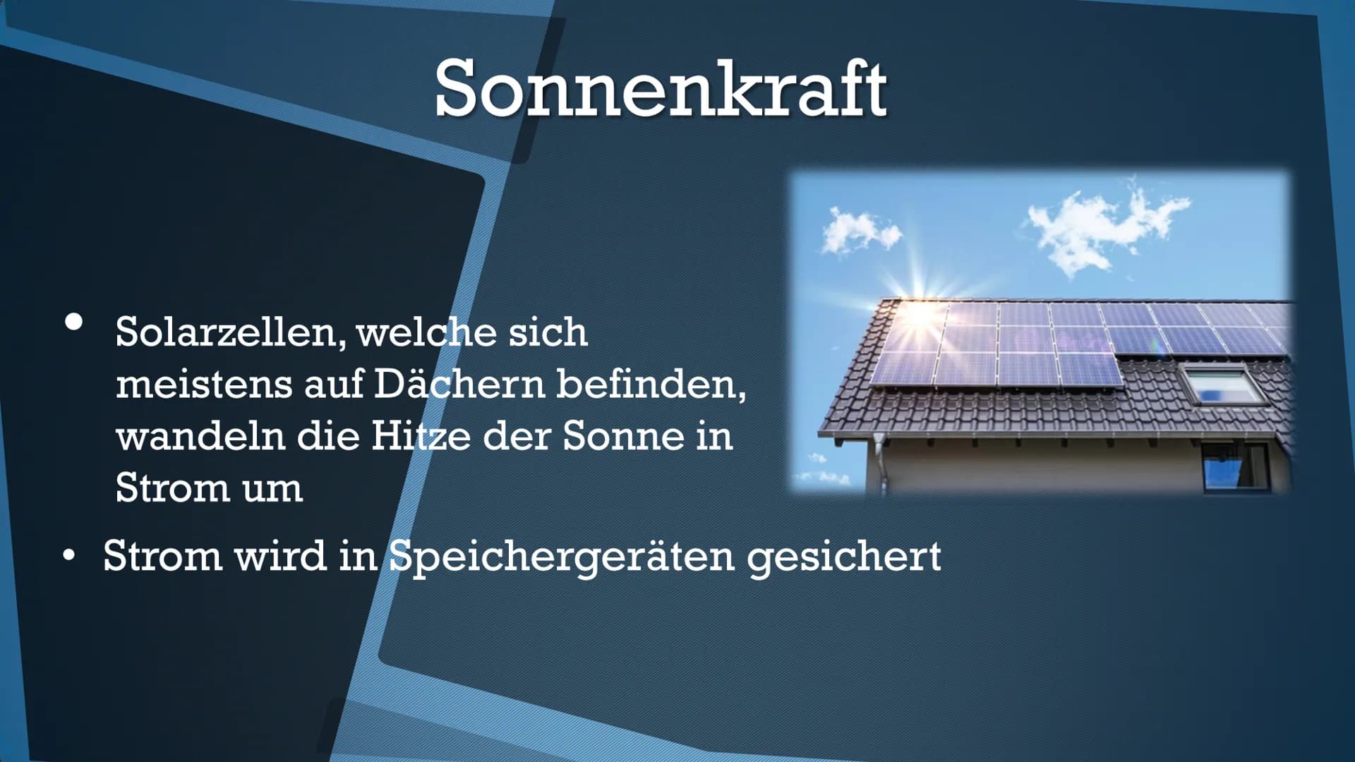 
<p>Die Geschichte der Elektrizität reicht weit zurück. Bereits 600 v. Chr. machte Thales von Milet eine bedeutende Entdeckung, als er ein S