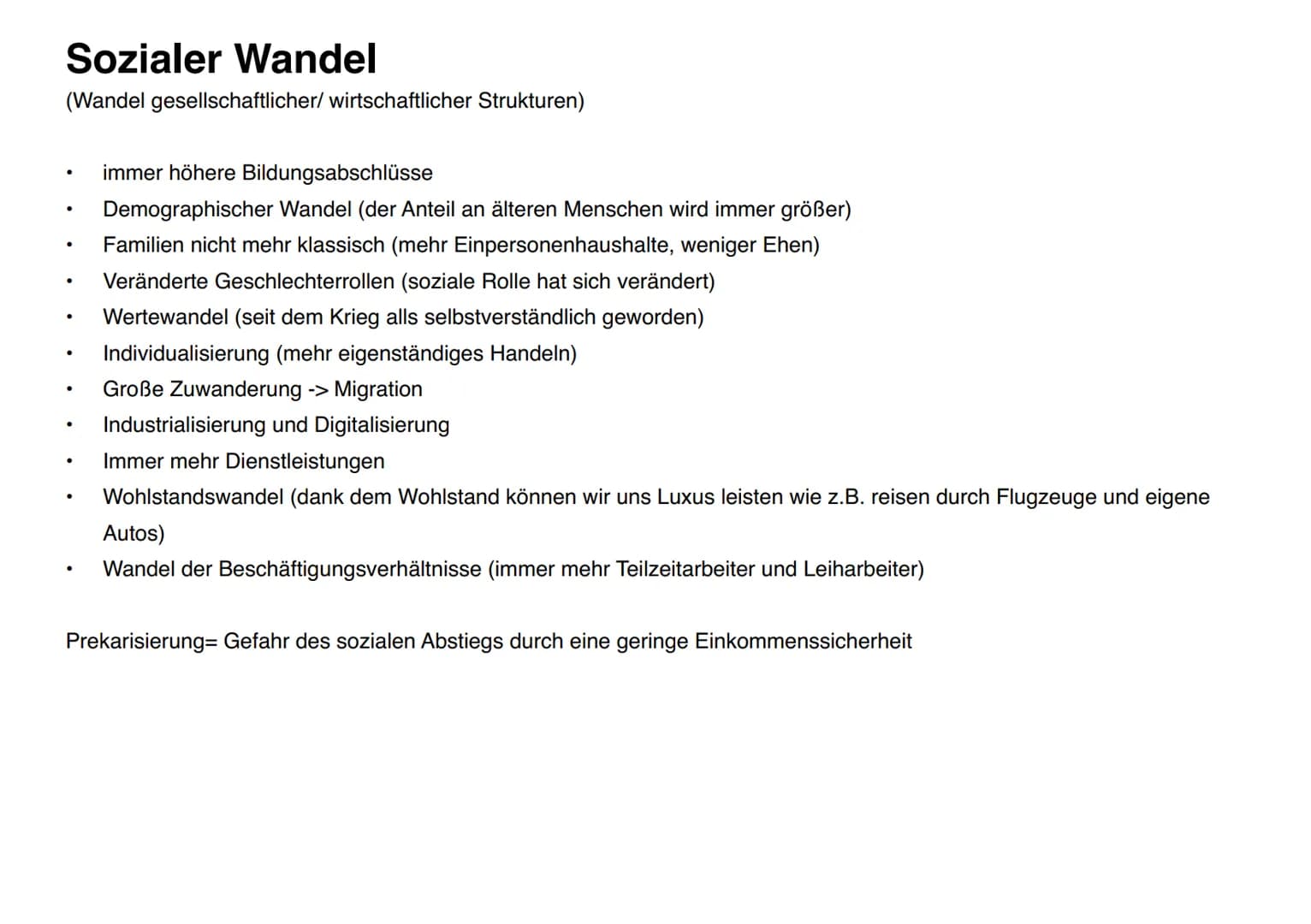 Soziale Ungleichheit
Übersicht:
.
●
●
●
Auswirkungen
Dimensionen/ Indikatoren
Lorenzkurve
Sozialer Wandel
Modelle
Sozialstaat
Gerechtigkeit
