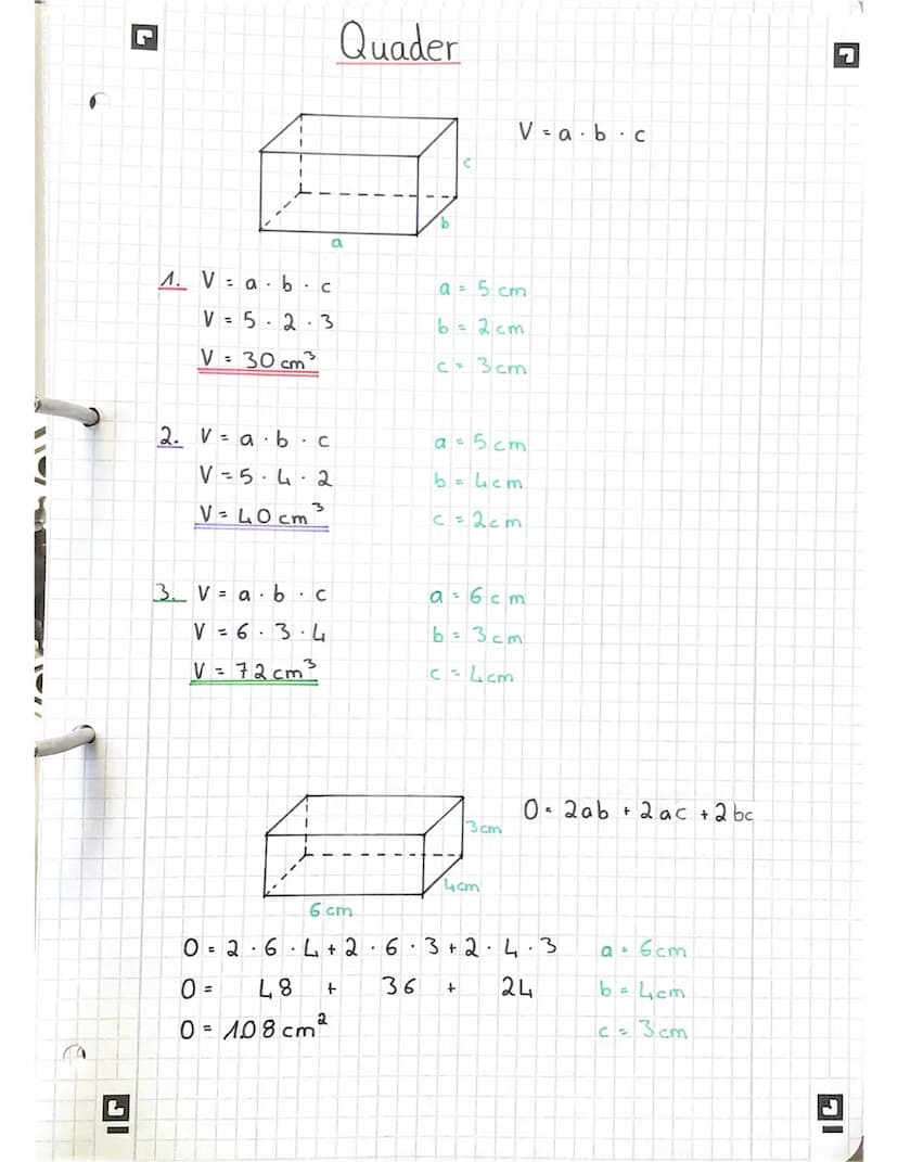 7
L
3.
Flachenberechnung
Würfel
a
a
a
a
la
V = aa a
4.4.4
V=64cm³
a
V=a³
V = aa a
A. Va a a
V = 5
-5-5
V=252-5
V=125 cm³
2. Va a a
V=3.3.3
3