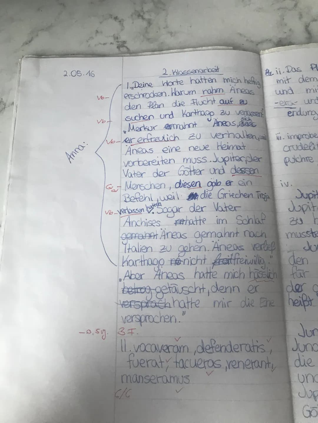 Lateinarbeit Nr. 5
1. Übersetze den Text in angemessenes Deutsch!
Dido erfährt ihrer Schwester Anna, dass Aeneas hinter ihrem Rücken seine
M