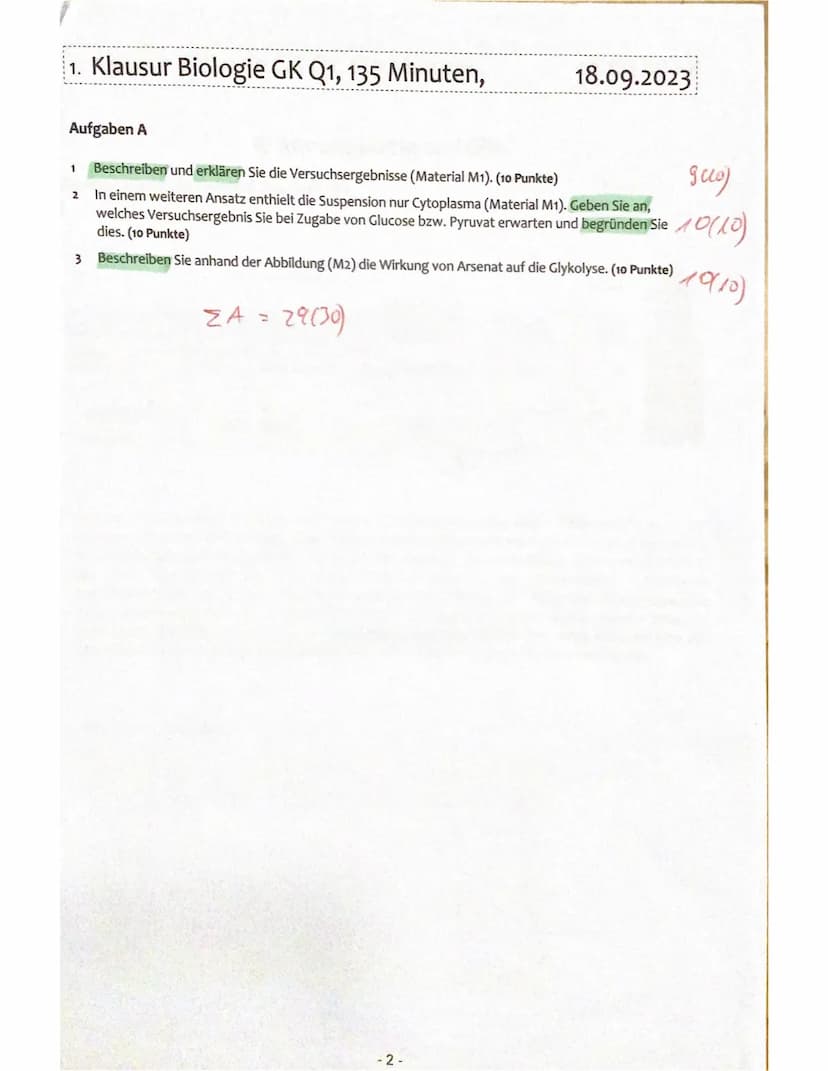 M1
1. Klausur Biologie GK Q1, 135 Minuten,
Lokalisation der Glykolyse
In einem ersten Versuchsansatz wurden zu Mitochondrien und Cytoplasma 