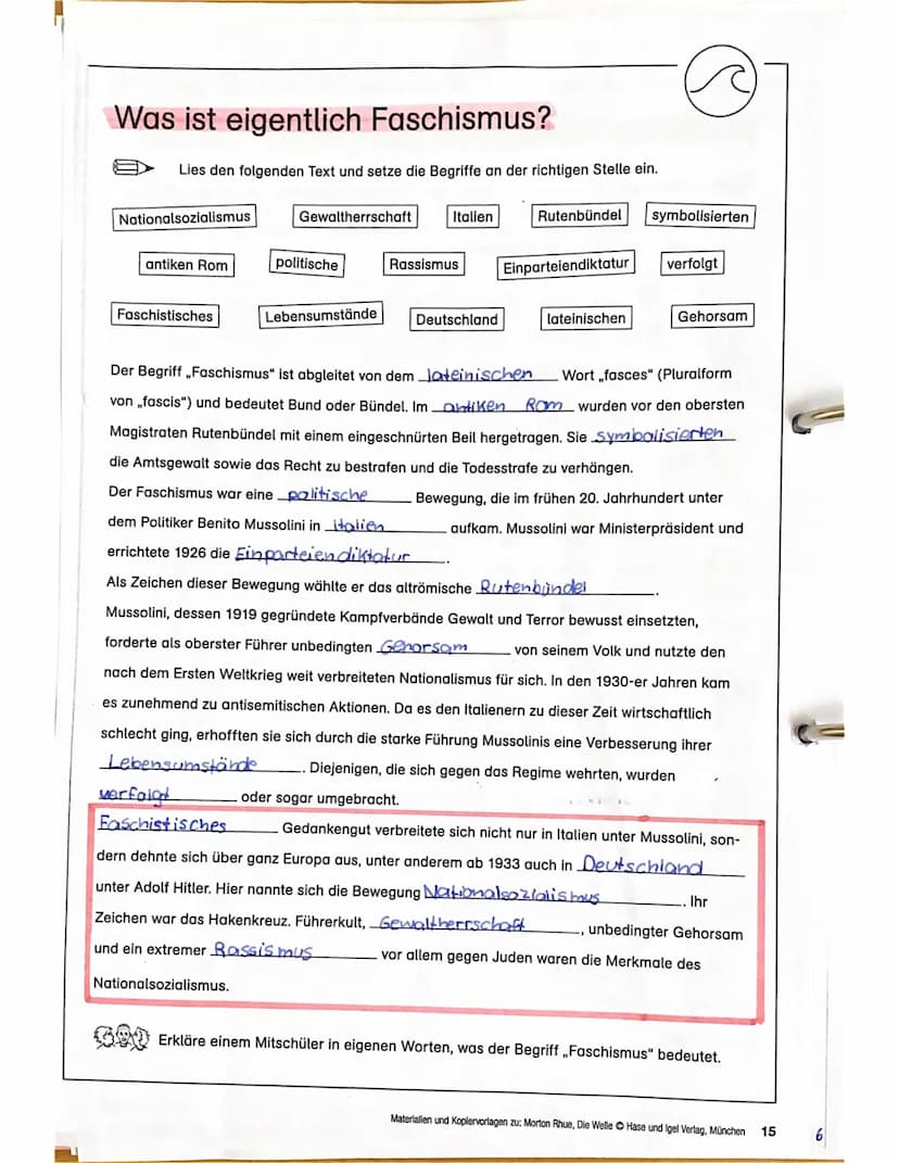 Ein erster Zugang zum Roman - Coverangaben erklären
der 3. Seite im Buch
Einstieg
Auf dem Cover steht: Macht durch Disziplin! - Macht durch 