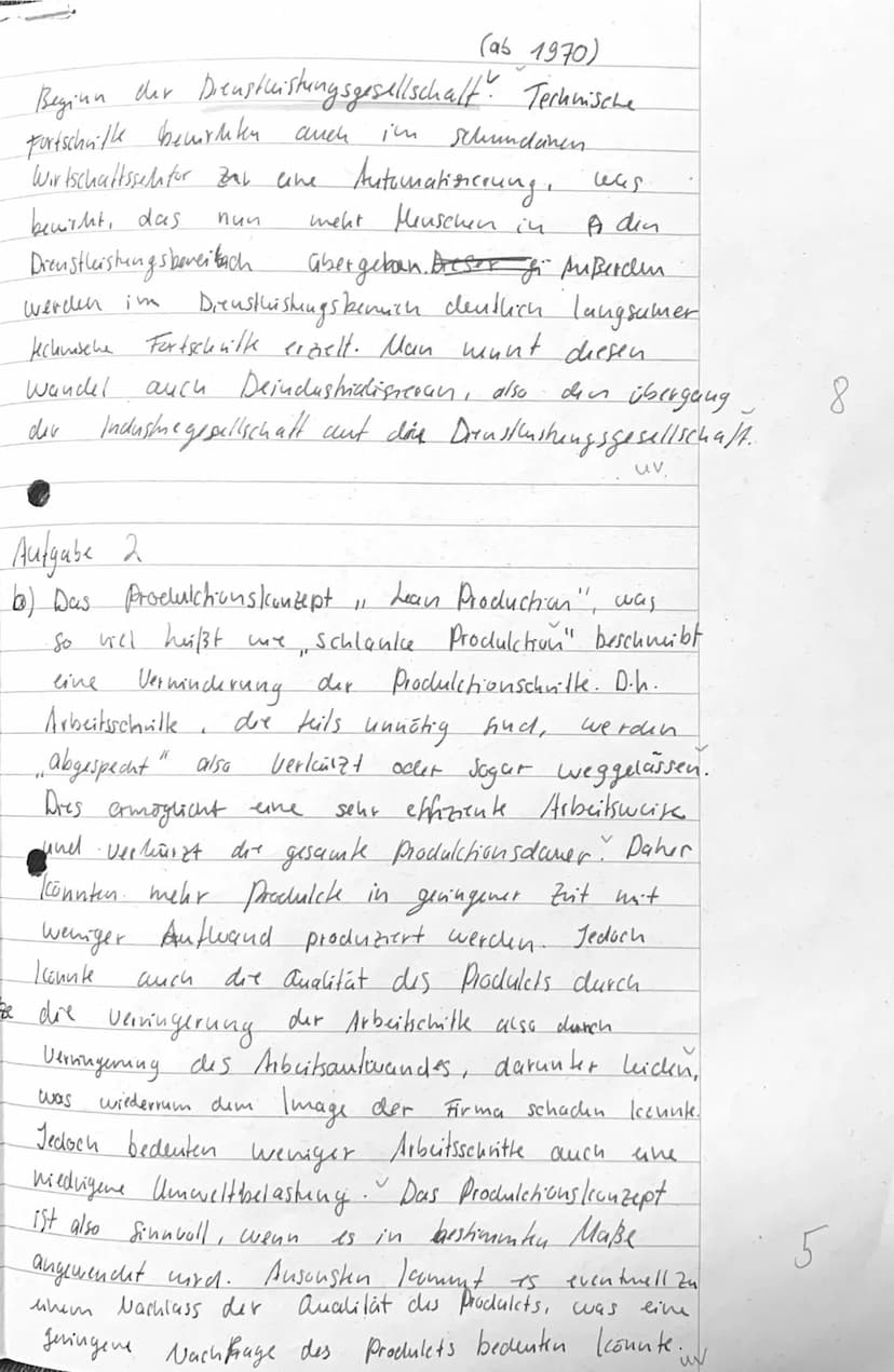 b)
Klasse 12
Geographie-Klausur
Aufgabe 1: Wirtschaft und Gesellschaft
a)
Um den Bedeutungswandel der Wirtschaft zu dokumentieren, hat Jean
