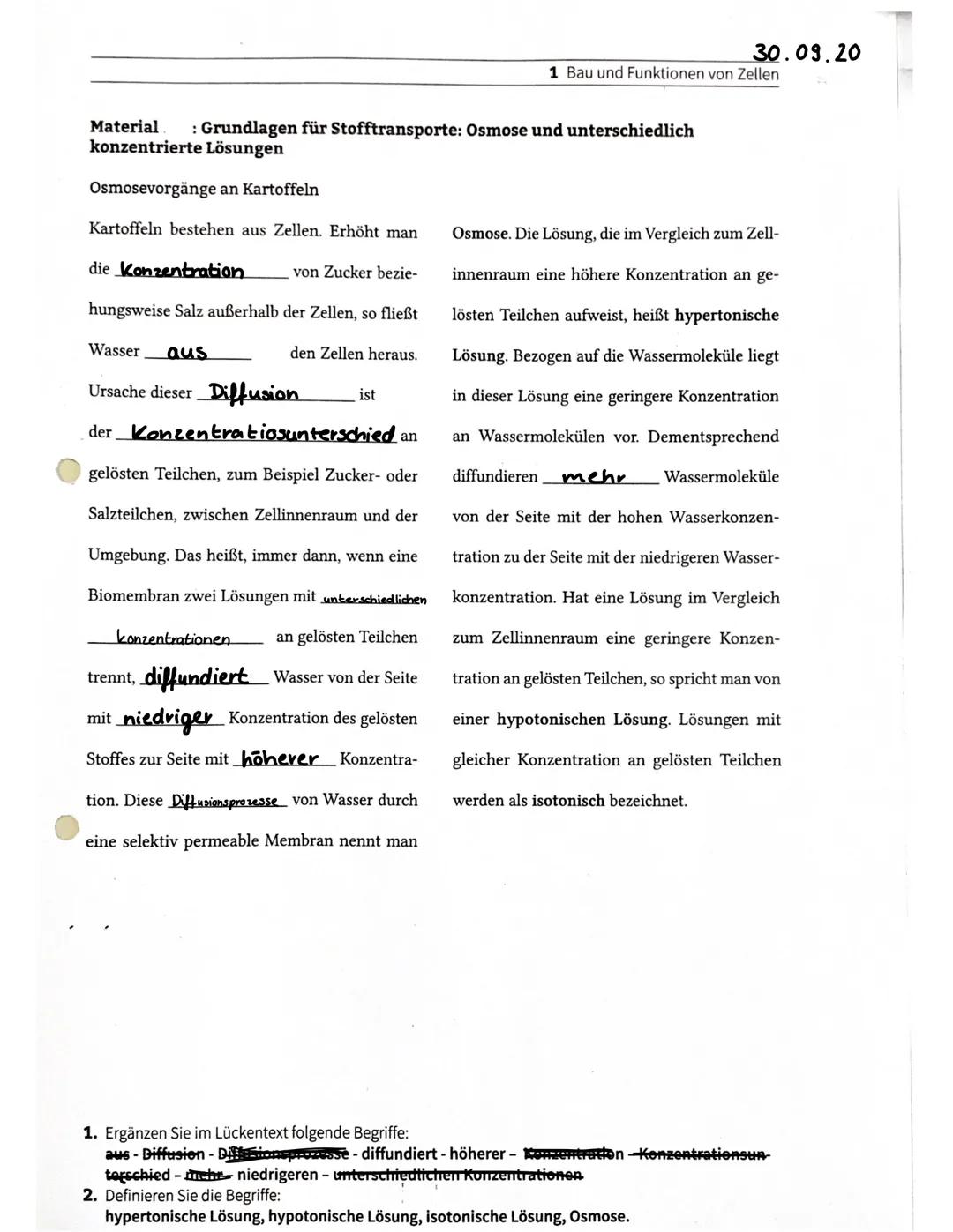 Diffusion
→ Mischvorgänge, die ohne Einwirkung von außen
ablaufen, bezeichnet man als Diffusion.
Wassermolekule
Wassermoleküle
Membran → (se