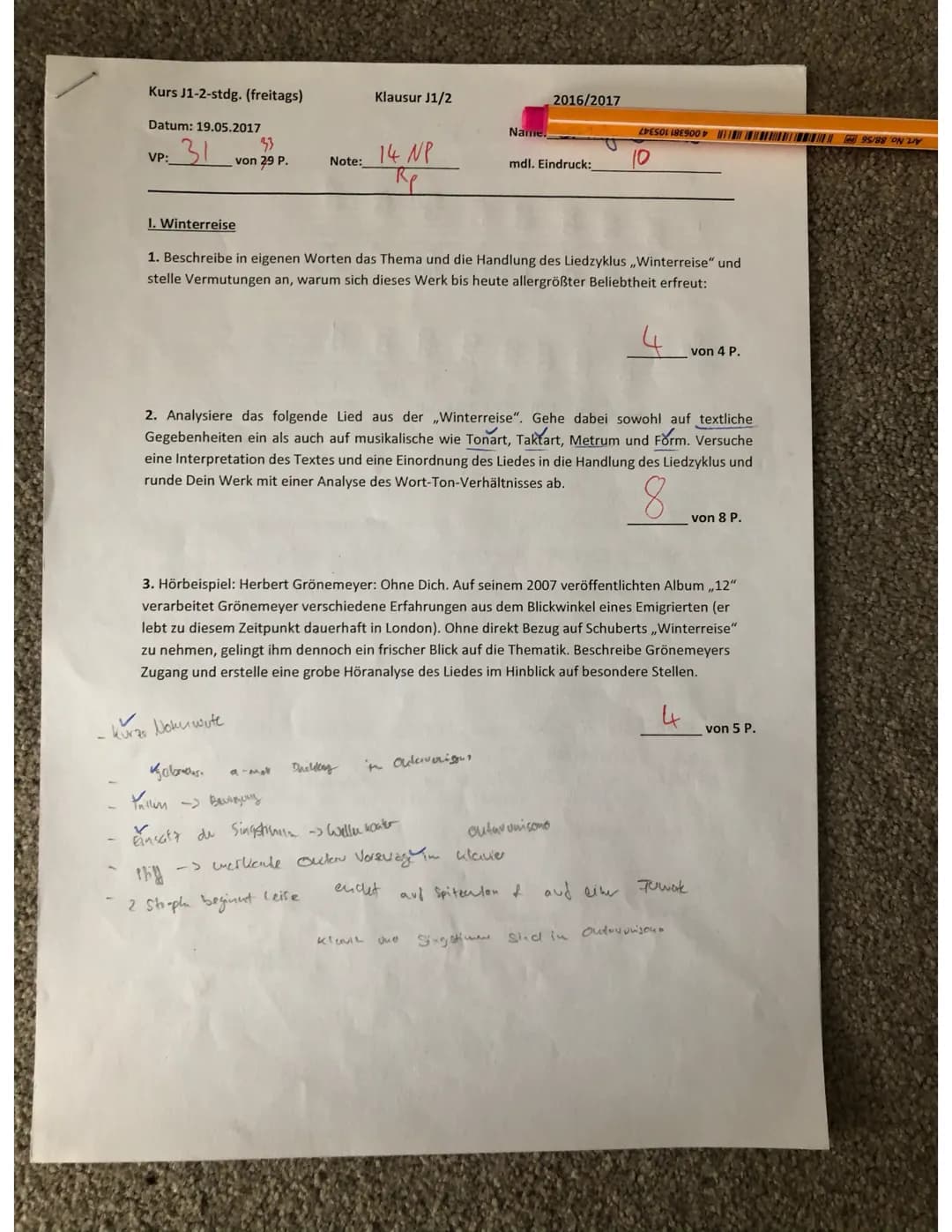 22.
Ziemlich geschwind.
hält es
PENONTOT
Die Wetterfahne.
Der Wind spielt mit der Wet-terfah-ne auf mel-nes schö-nen Lieb-chens Haus.
Da dac