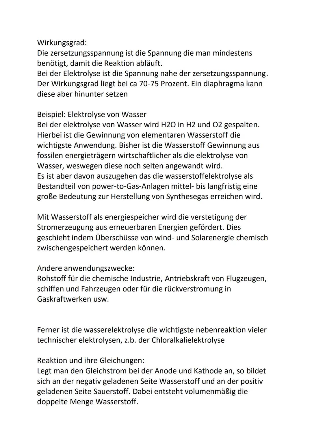 CH13

Die Elektrolyse

Definition:
„Unter Elektrolyse (griechisch „mittels Elektrizität trennen") versteht man eine
Aufspaltung einer chemis