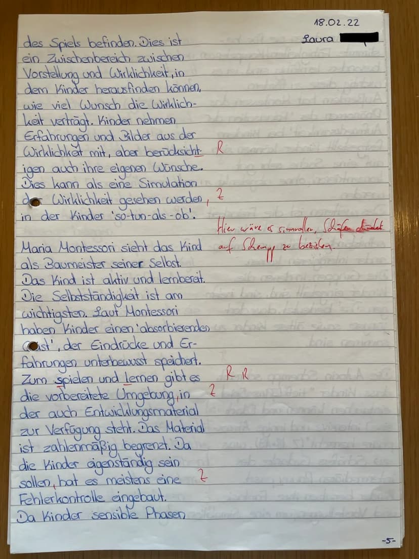 Pädagogik LK Q2
Vorabitur-Klausur
Aufgaben:
Herr
Gesamtschule
18.02.2022
1. Formulieren Sie die Hauptaussage der Autorin, stellen Sie den In