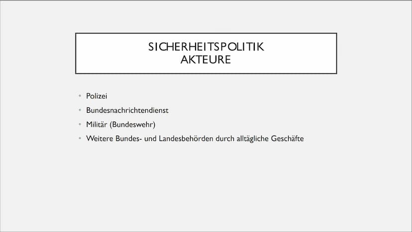 DEM DEUTSCHEN VOLK
DEUTSCHE AUSSEN- UND
SICHERHEITSPOLITIK 1. Außenpolitik
Definition
●
●
●
●
●
●
2. Sicherheitspolitik
Definition
Ziele / I