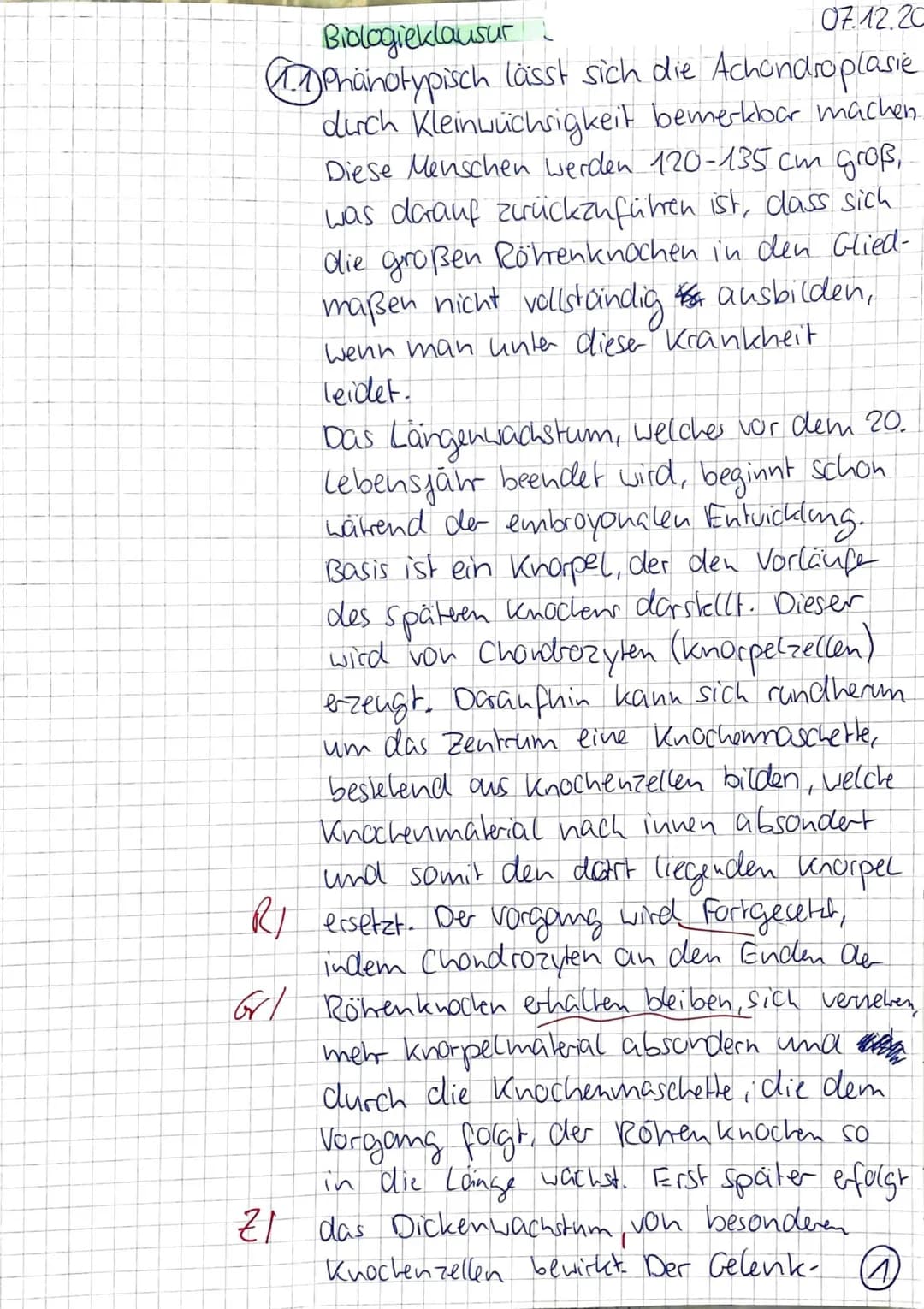 07.12.20
Biologieklausur
Phänotypisch lässt sich die Achondroplasie
durch Kleinwüchsigkeit bemerkbar machen.
Diese Menschen werden 120-135 c