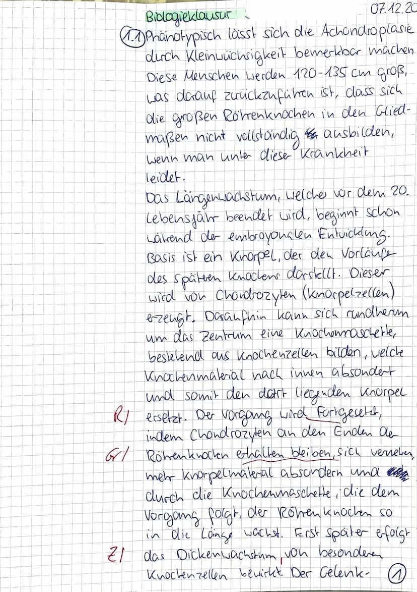 07.12.20
Biologieklausur
Phänotypisch lässt sich die Achondroplasie
durch Kleinwüchsigkeit bemerkbar machen.
Diese Menschen werden 120-135 c