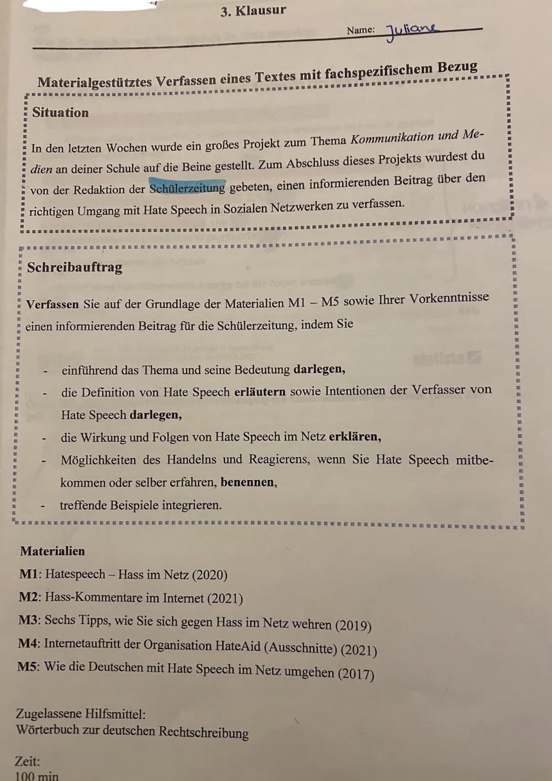3. Deutsch klausur 07.03.22
Hate Speech
Liebe Schülerinnen,
im Rahmen des Projektes
kommunikation und Medien
haben wir als Deutsch
Kurs mit 