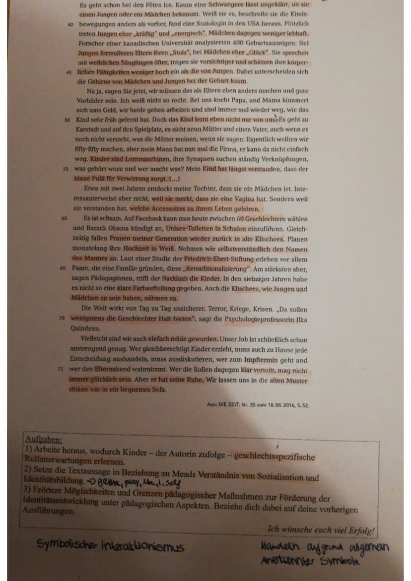 
<p>EMILIA SMECHOWSKI</p>
<p>Emilia Smochowski beschreibt ihre Erfahrung mit Gender-Marketing und deren Auswirkungen auf die Gleichheit der 