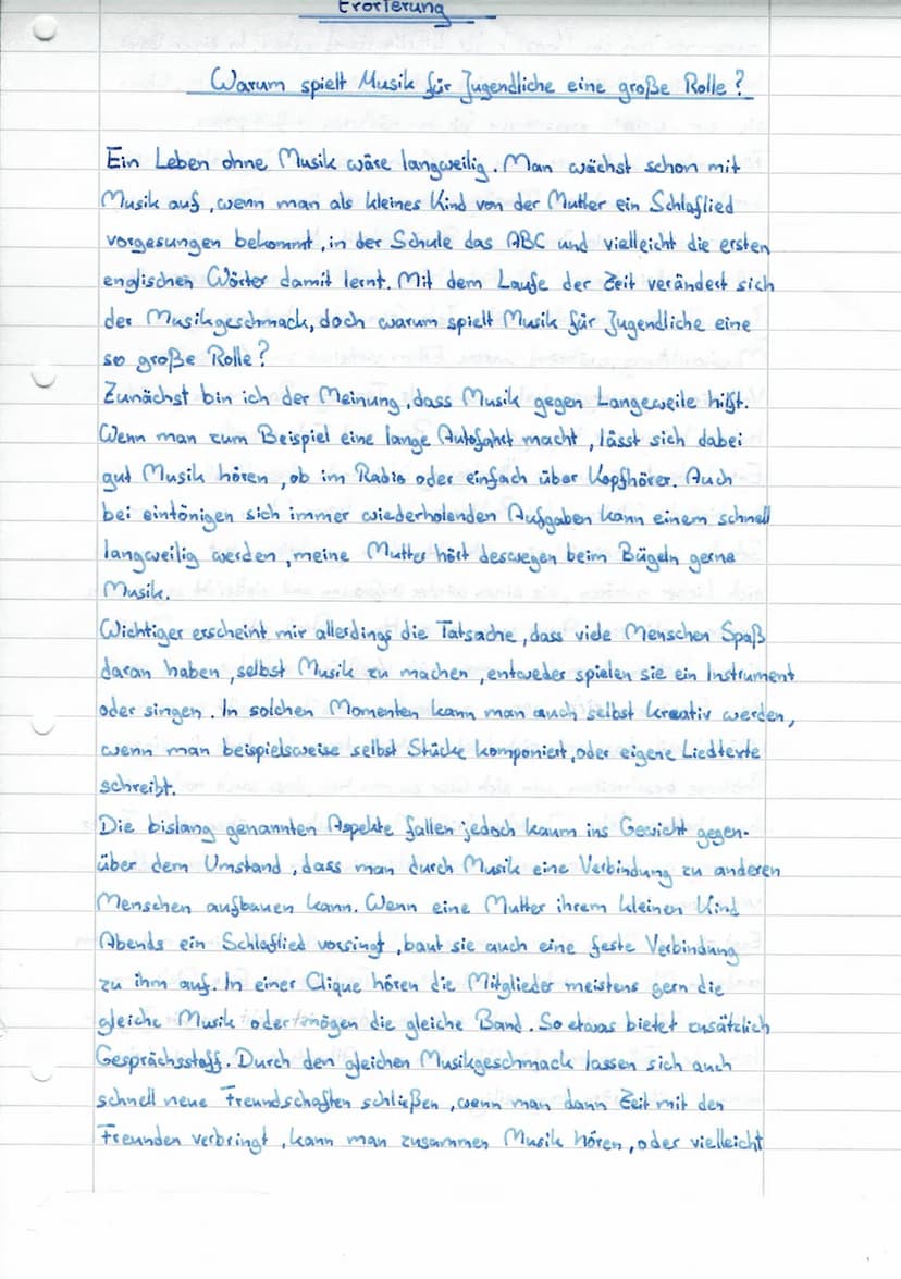 Warum spielt Musik für Jugendliche eine große Rolle?
Ein Leben ohne Musik wäre langweilig. Man wächst schon mit
Musik auf, wenn man als klei