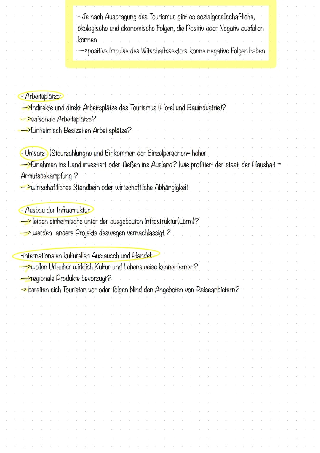 Tourismus in Entwicklungsländern:
Voraussetzungen:
-Angebot an naturräumlichen Attraktivität groß (NATURRÄUMLICHES POTENZIAL)
-> scheinen an