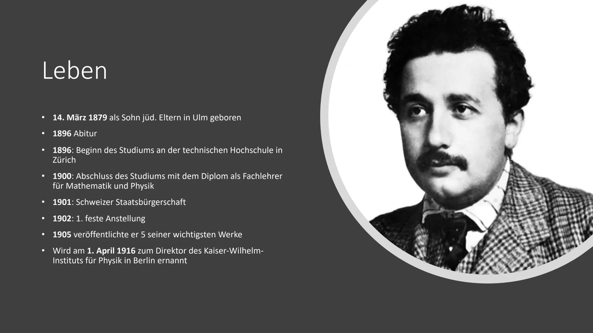 
<p>Albert Einstein Referat</p>
<p>Albert Einstein Zitate</p>
<h2 id="alberteinsteinsleben">Albert Einsteins Leben</h2>
<p>Albert Einstein w