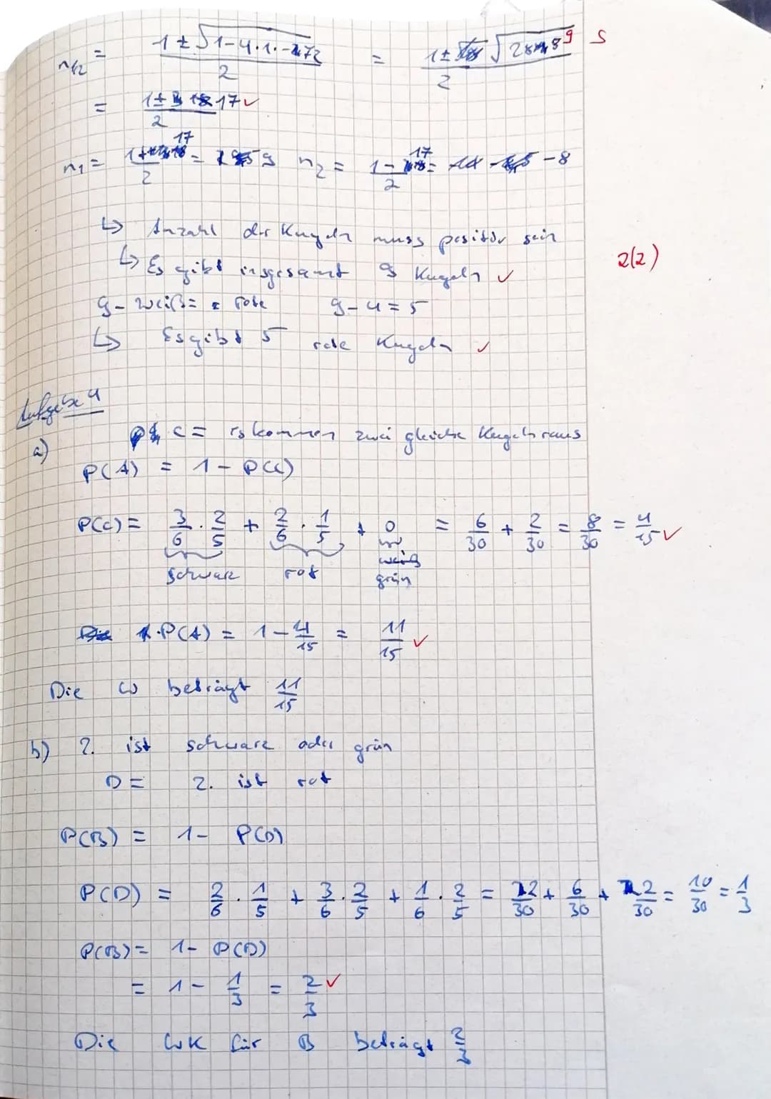 Teil A ohne Hilfsmittel
i.
ii.
Aufgabe 1:
a) Bilde die erste Ableitung der Funktion f mit f(x) = 4x².sin(e²x).
b) Löse die Gleichungen:
Aufg
