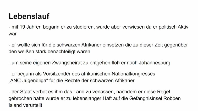 Nelson Mandela
Ein Held im Alltag Gliederung
1. Steckbrief
2. Kindheit
3. Lebenslauf
4. Ein paar Fakten
5. Warum habe ich ihn ausgewählt? St