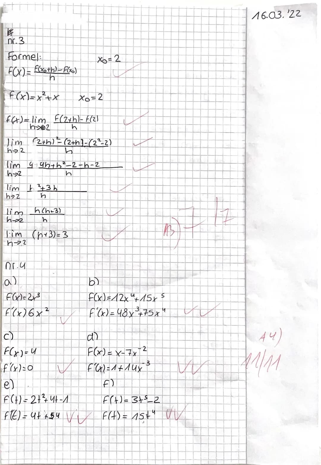 Mathematik EF
Dokumentiere deine Lösungswege und achte auf die richtige mathematische Darstellung.
1. Teil: Hilfsmittelfreier Teil (max. 30 