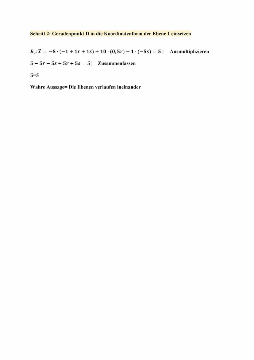 Bei der Lage von einer Ebene E₁ zu einer anderen Ebene E₂ unterscheidet man grundsätzlich
3 Fälle, die im Bezug zur Lage auftreten können:
1