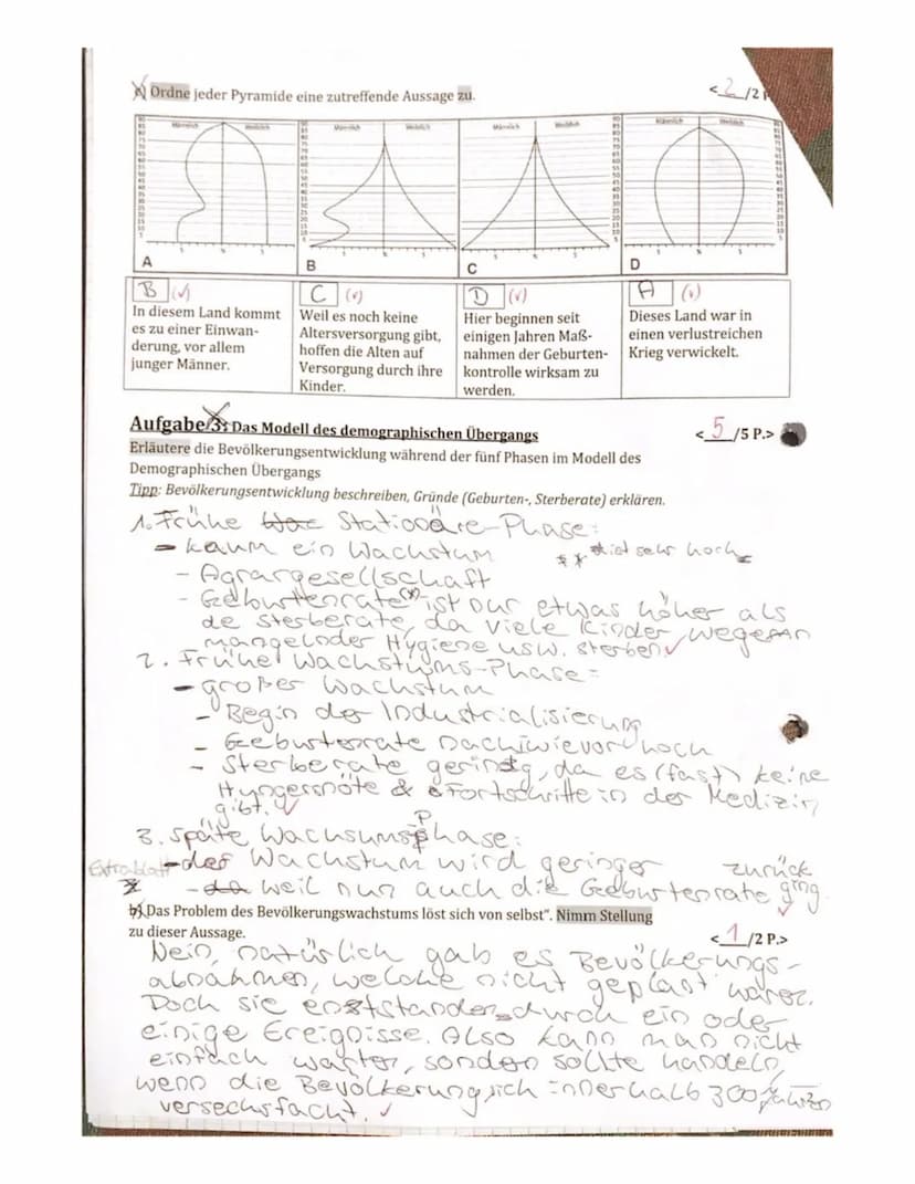 Klasse 9/ Klassenarbeit Nr. 1.
Chantale
Name:
Erreichte Punktzahl:
GEOGRAPHIE
Thema: Immer mehr Menschen // Indien
42 Punkte
Lies dir alle A