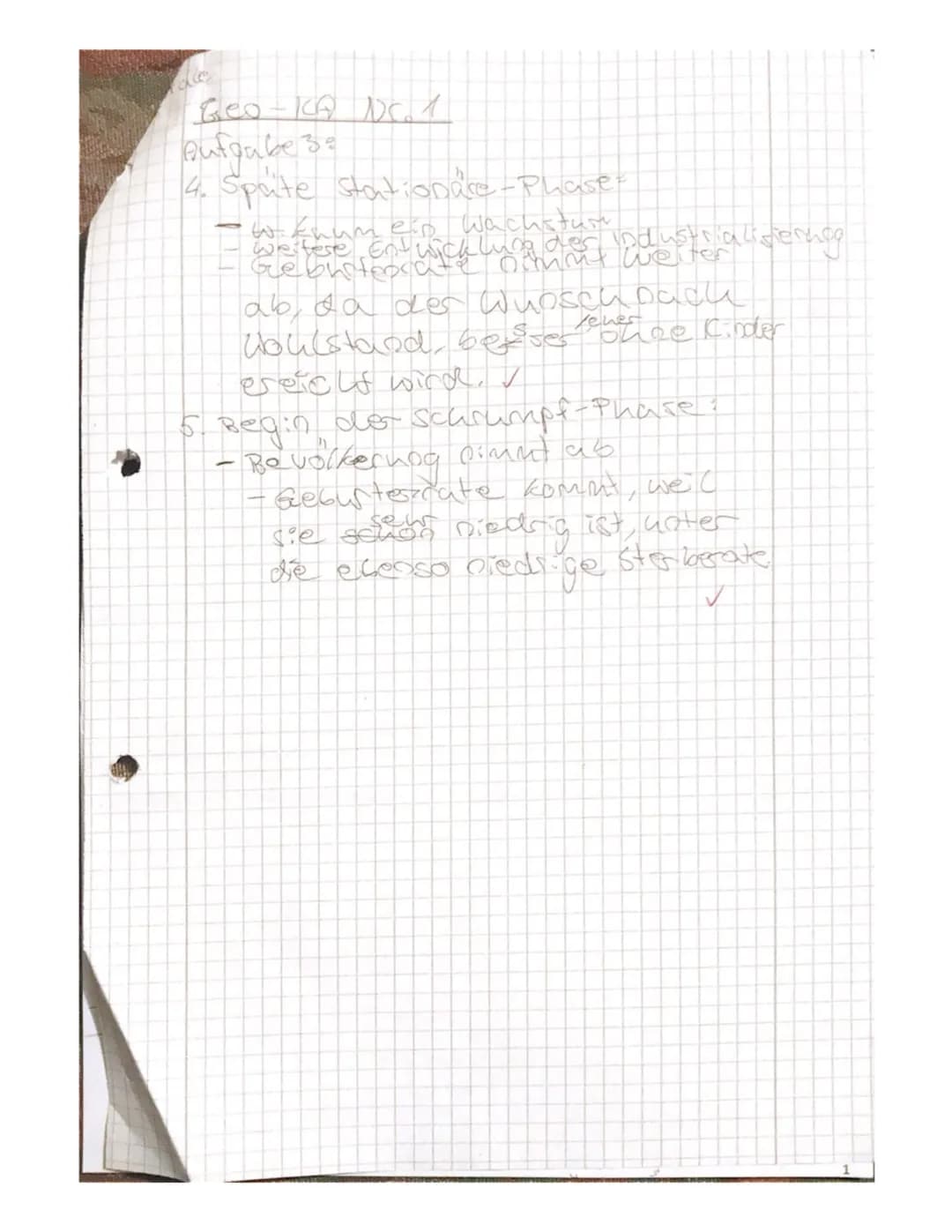 Klasse 9/ Klassenarbeit Nr. 1.
Chantale
Name:
Erreichte Punktzahl:
GEOGRAPHIE
Thema: Immer mehr Menschen // Indien
42 Punkte
Lies dir alle A