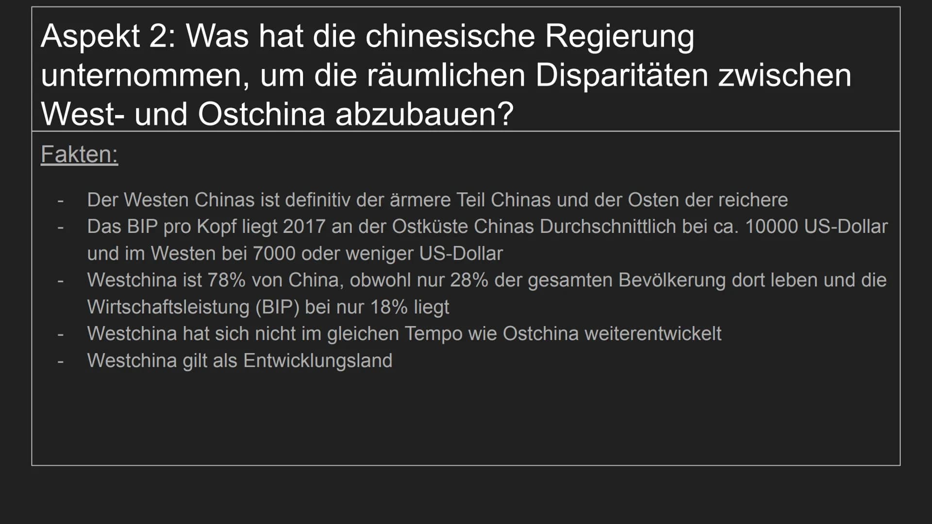 Entwicklungsstrategien von
China
von Henry und Tjaard
TH
10
***** Aspekt 1 (Fokus): Welche
chinesische Regierung verfolgt und welchen
Entwic