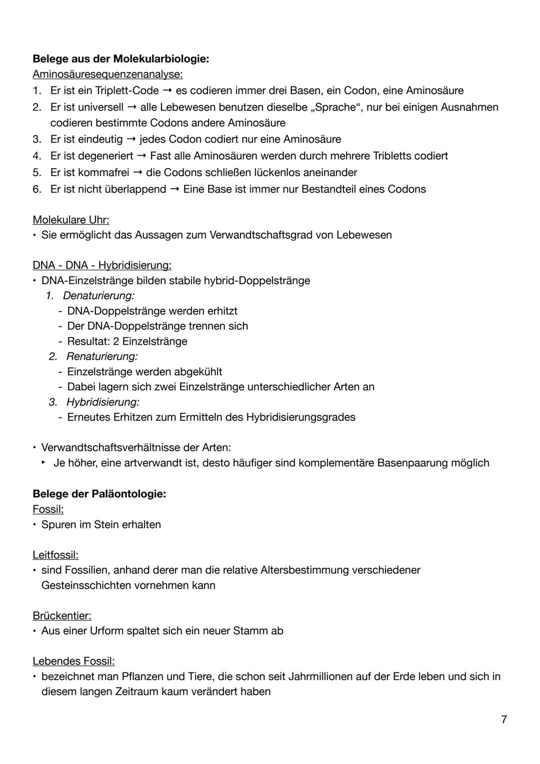 Lamarcks Evolutionstheorie:
Schrittweise (über viele Generation hinweg) passives Angepasstwerden der Arten an ihre
Umwelt durch Wirken der V