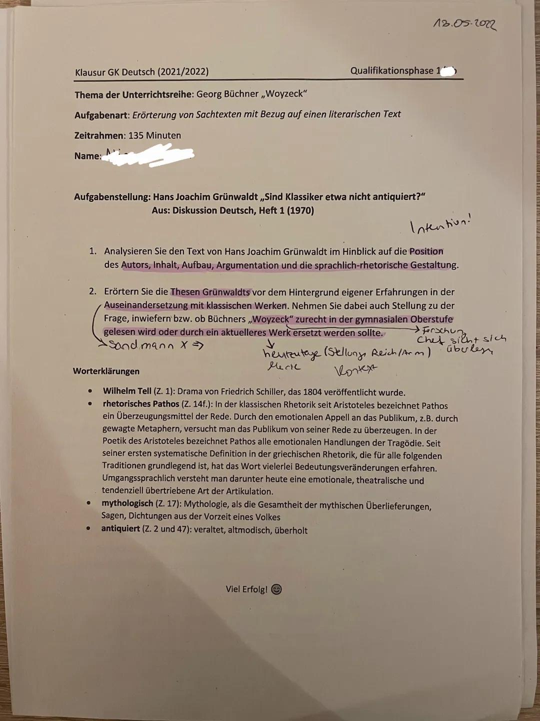 Klausur GK Deutsch (2021/2022)
Thema der Unterrichtsreihe: Georg Büchner ,,Woyzeck"
Aufgabenart: Erörterung von Sachtexten mit Bezug auf ein