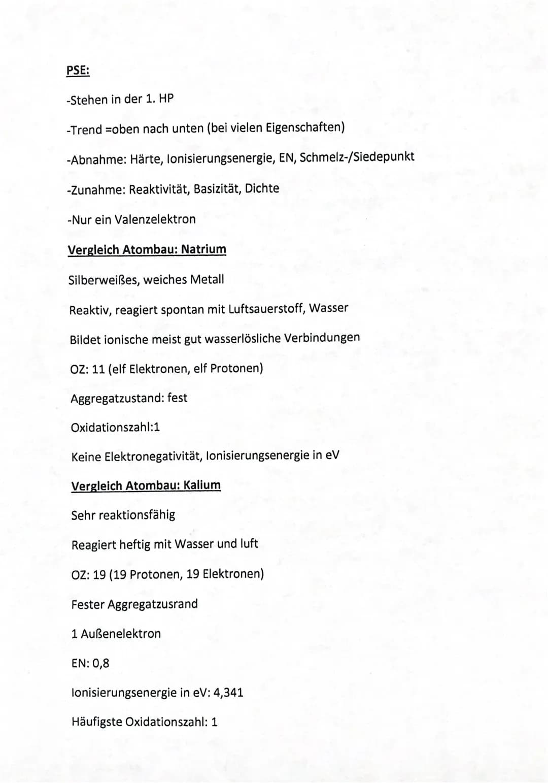 Von Anna Hüneburg und Helena Fuest 9b
Fach: Chemie
Schule ecolea Internationale Schule Schwerin
Lehrer: Johann Kloss
Datum: 31.08.2020
Vortr