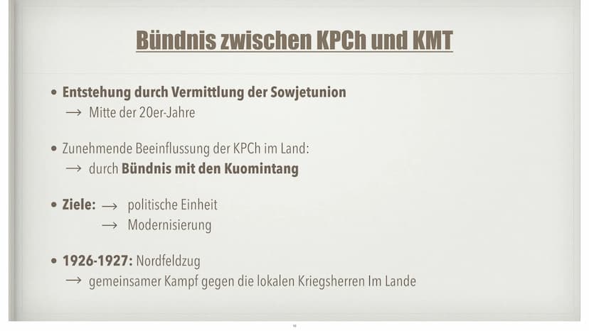 CHINA UNTER MAO
von Marisa Schnepel und Julia Brinkmann • Ende des Kaiserreichs
Kuomintang
• Kommunistische Partei Chinas
• Mao Zedong
Bürge