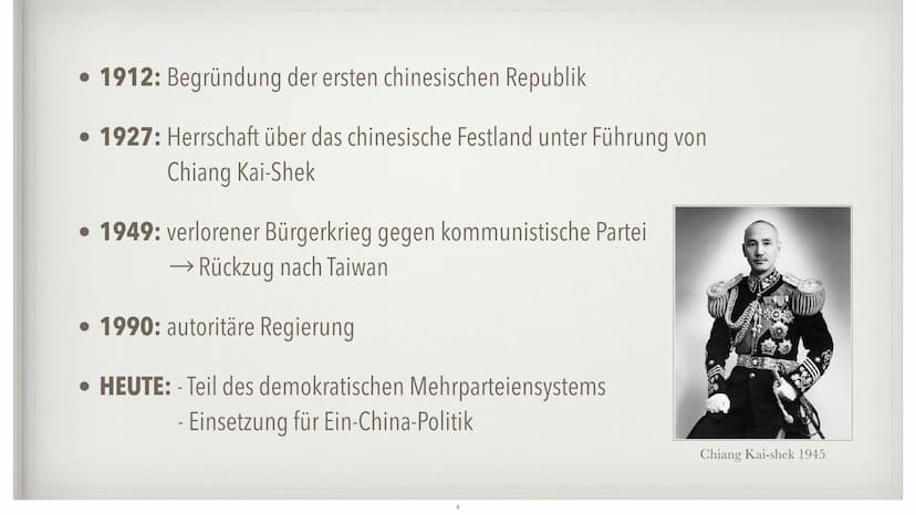 CHINA UNTER MAO
von Marisa Schnepel und Julia Brinkmann • Ende des Kaiserreichs
Kuomintang
• Kommunistische Partei Chinas
• Mao Zedong
Bürge