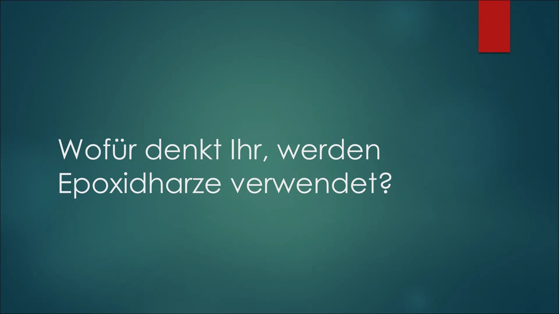 Epoxidharz CH3
VON JULIA TERLINDE
YIUR
O Inhalt
Geschichtlicher Hintergrund
▶ Formeln und Reaktionsgleichungen
▸ Eigenschaften
► Herstellung